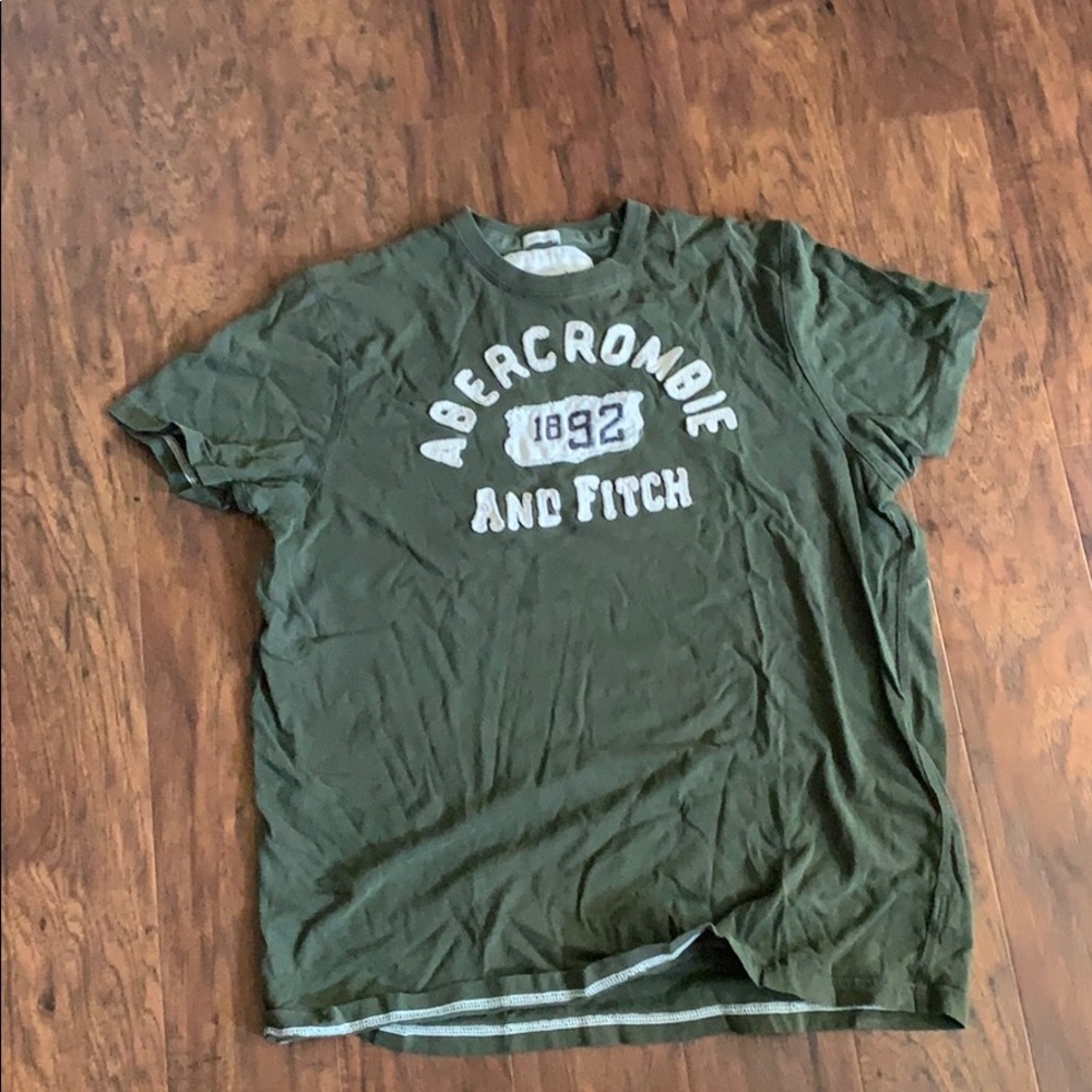 Abercrombie T shirt